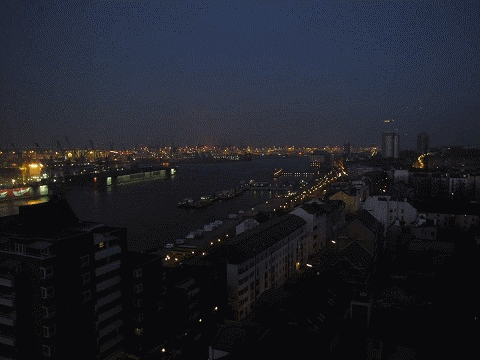 Hamburg, Hafen am frühen Morgen
