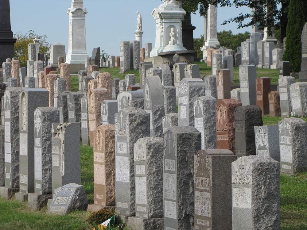 Auf dem First Calvary Cemetery, Queens, New York City